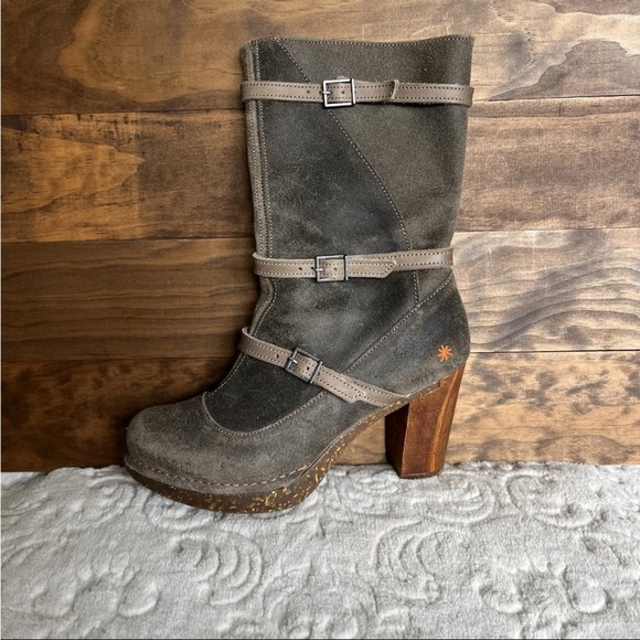 The Art Company Mid Ankle Boots Sz 38 US 7-7.5 Leather Suede Wooden Heel Buckle - Picture 8 of 13